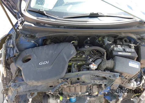 2016 Hyundai Veloster из США, поврежденный, VIN KMHTC6AD4GU277368